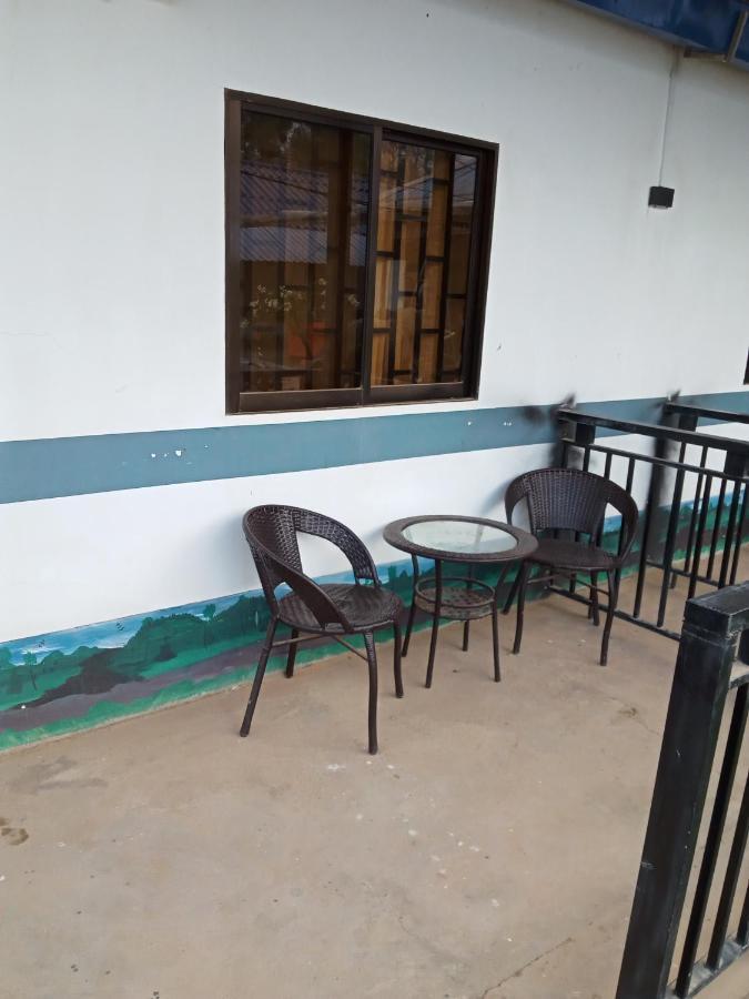 Pat Pat Guesthouse Sihanoukville Exterior foto